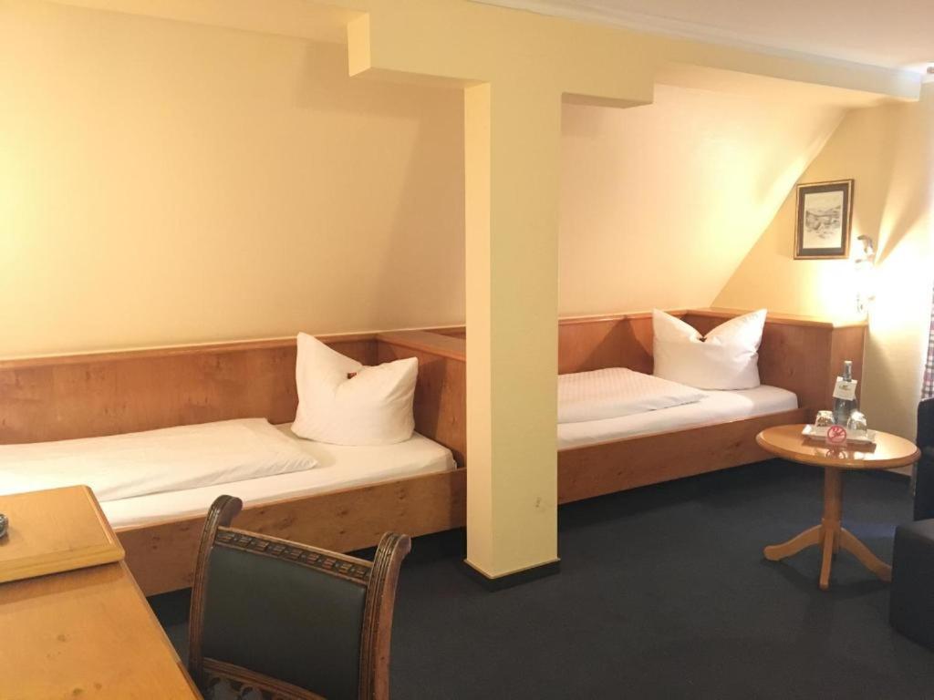 Stadthotel Waldhorn Kirchheim unter Teck Zewnętrze zdjęcie